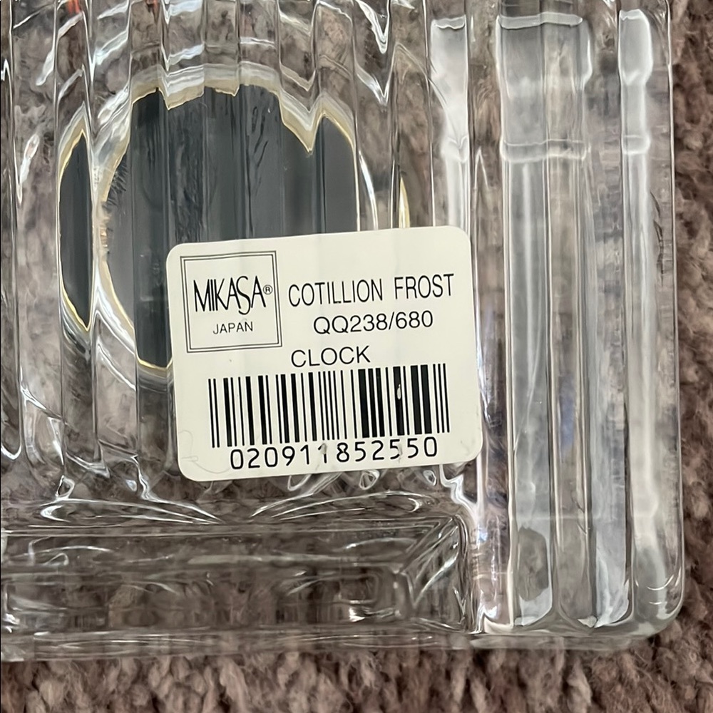 Mikasa Cotillion Frost Clock - Clear and Black